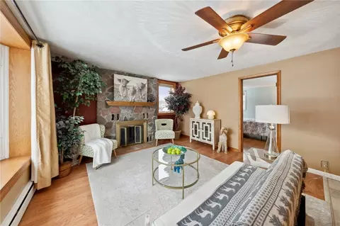 381 Washington Ave, Irondequoit, NY 14617 photo 5