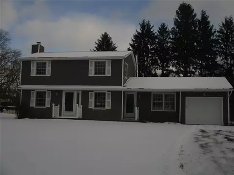 9 Rose Rd, Chili, NY 14624