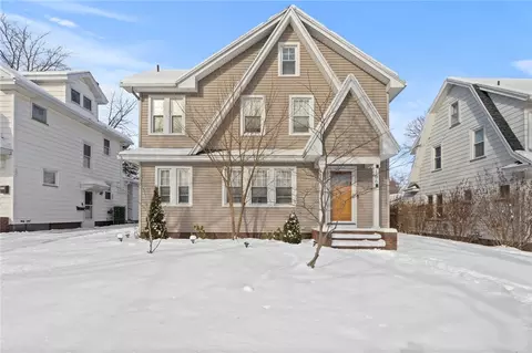 166 Colebourne Rd, Rochester, NY 14609