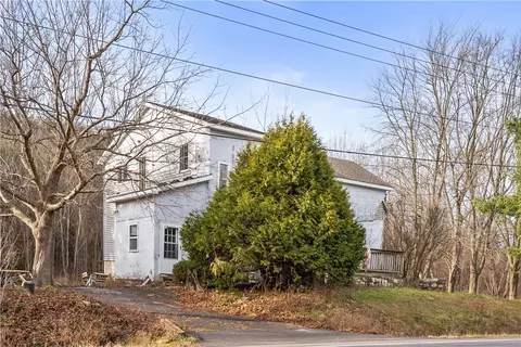 3817 State Route 88 N, Arcadia, NY 14513