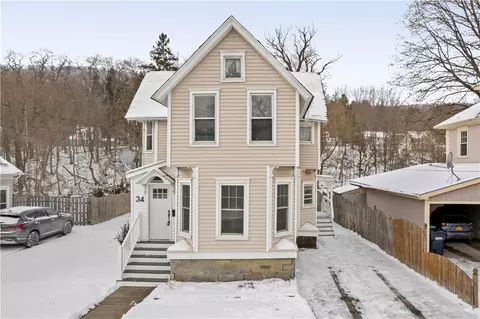 34 Locust St, Norwich, NY 13815