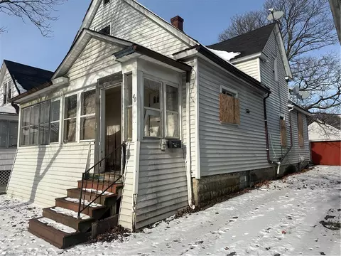 40 Peckham St, Rochester, NY 14621