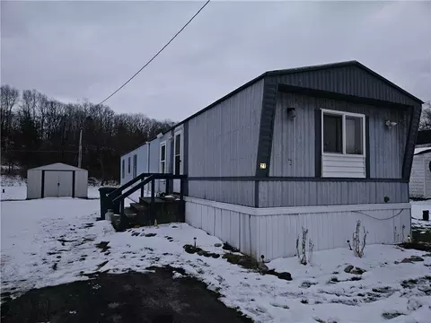 3872 Outlet Rd #21, Shortsville, NY 14548