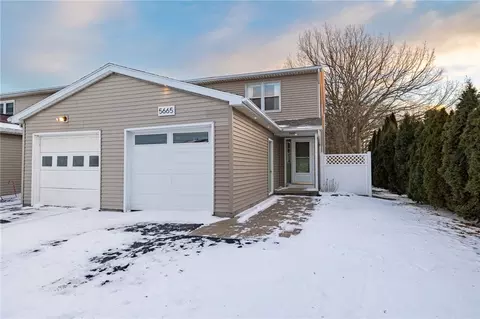 5665 Running Brook Rd, Farmington, NY 14425