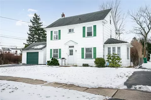421 Laurelton Rd, Irondequoit, NY 14609