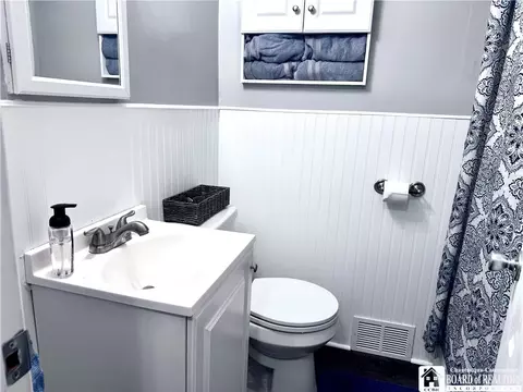 Bath - 851 Jackson St, Dunkirk, NY 14048 photo 1 of 1