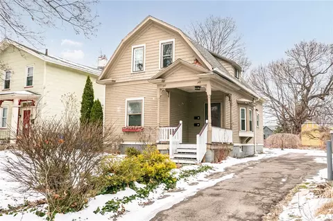 140 Hamilton St, Rochester, NY 14620