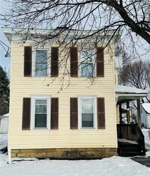 115 Cottage St, Auburn, NY 13021