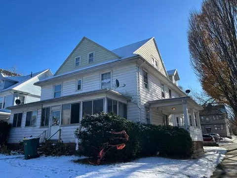 133 Augustine St, Rochester, NY 14613