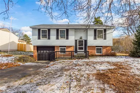 258 Duxbury Rd, Greece, NY 14626