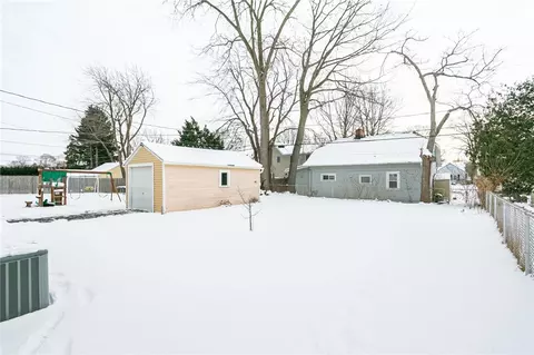 57 Bancroft Dr, Greece, NY 14616 photo 11