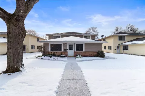 42 Milrace Dr, East Rochester, NY 14445