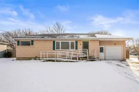 217 Calhoun Ave, Gates, NY 14606