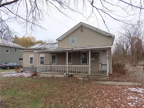 80 Maple Ave, Sodus, NY 14551