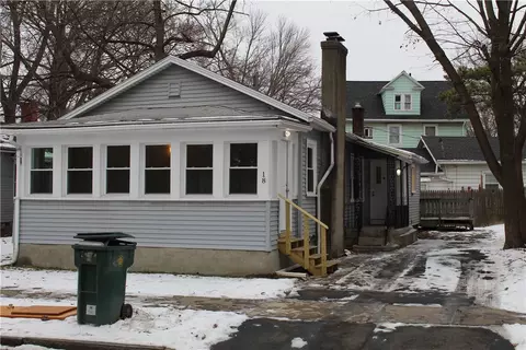 18 Bloss St, Rochester, NY 14608