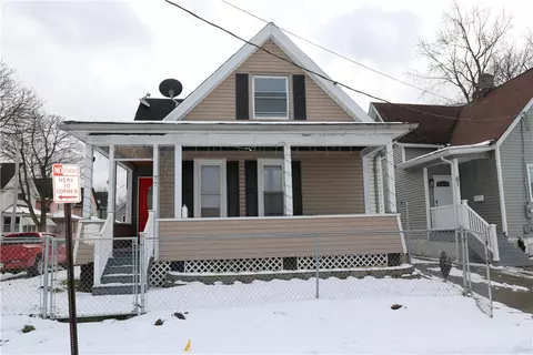 77 Brayer St, Rochester, NY 14606
