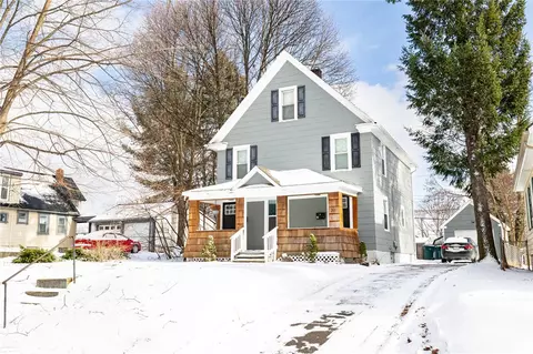 28 Sodus St, Rochester, NY 14609