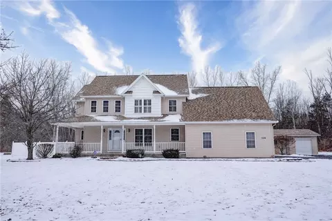 526 Hamlin Clarkson Tl Rd, Hamlin, NY 14464
