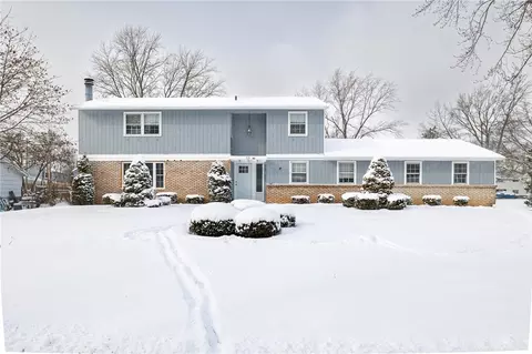 59 Golden Rod Ln, Rochester, NY 14623