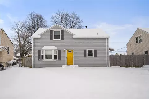 203 Fielding Rd, Greece, NY 14626
