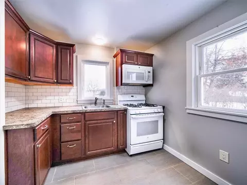 69 Lodge Dr, Irondequoit, NY 14622 photo 12
