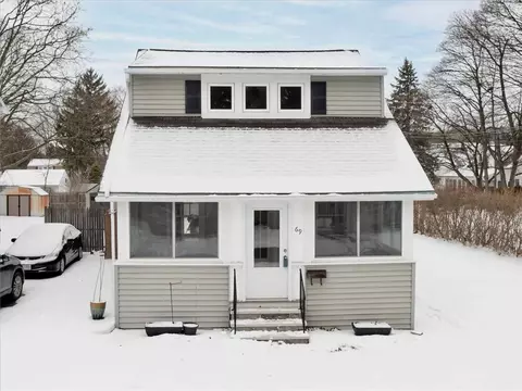 69 Lodge Dr, Irondequoit, NY 14622 photo 4