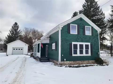 64 Martin Brook St, Unadilla, NY 13849