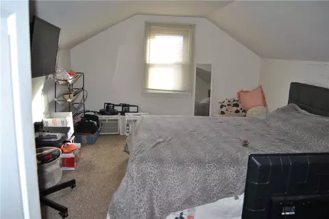 Bedroom - 4355 Main St, Hemlock, NY 14466 photo 2 of 3