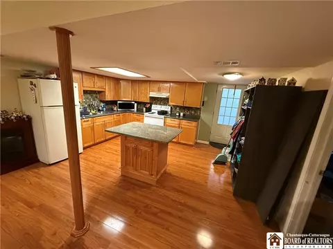 Kitchen - 915 Prospect Ave, Olean, NY 14760 photo 5 of 6