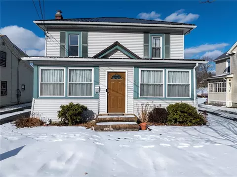 205 E William St, Bath, NY 14810