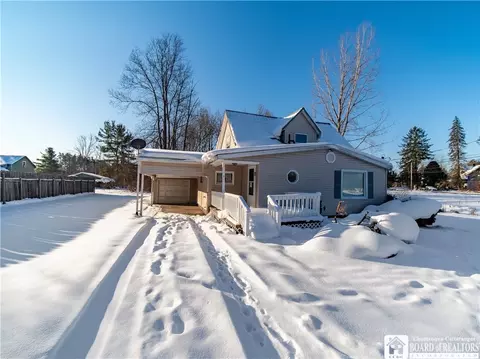 511 South Ave, Busti, NY 14701