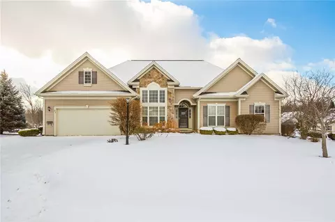21 Dover Rd, Pittsford, NY 14534