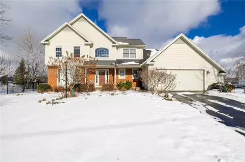 94 Stone Rd, Pittsford, NY 14534