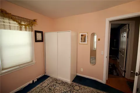 42 Crestfield Dr, Irondequoit, NY 14617 photo 25