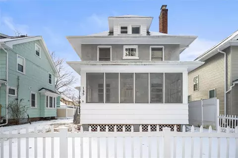 145 Bradburn St, Rochester, NY 14619
