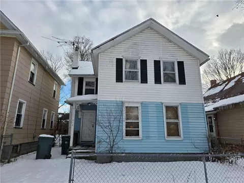 383 Champlain St, Rochester, NY 14611