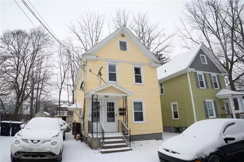 12 Twoomey Pl, Geneva, NY 14456