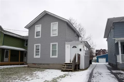 38 Cortland St, Geneva, NY 14456