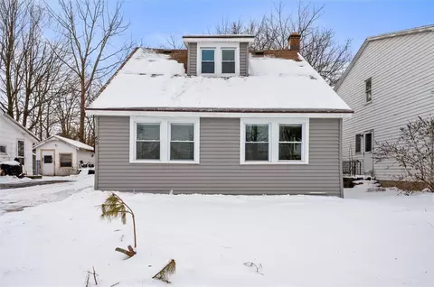 65 3rd Ave, Greece, NY 14612