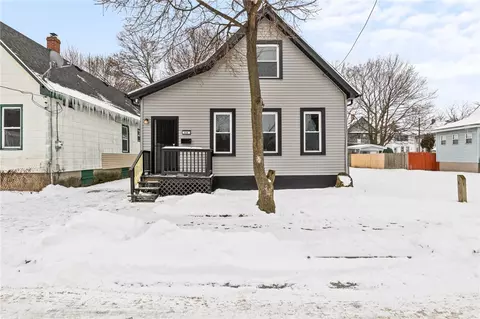 39 Dale St, Rochester, NY 14621