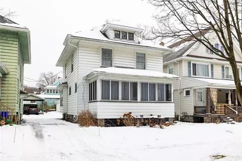 17 Electric Ave, Rochester, NY 14613