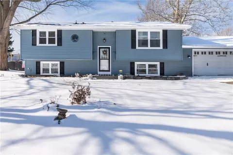 425 Wiler Rd, Hilton, NY 14468