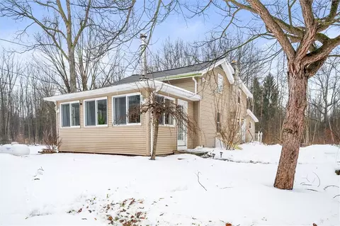 30 Swamp Rd, Sweden, NY 14420