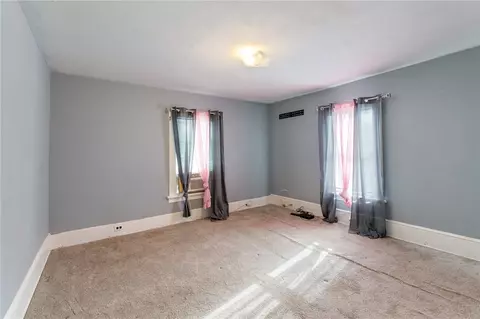 Bedroom - 107 Bartle Ave, Arcadia, NY 14513 photo 3 of 8