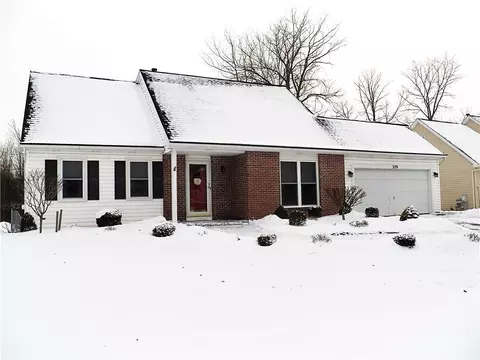 329 Parma View Dr, Parma, NY 14468