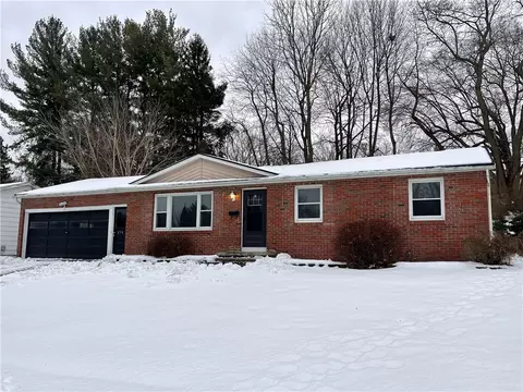 270 Lake Shore Boulevard Ext, Irondequoit, NY 14617