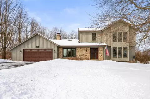 241 Haskins Ln S, Hilton, NY 14468