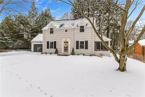 21 Crestline Rd, Rochester, NY 14618