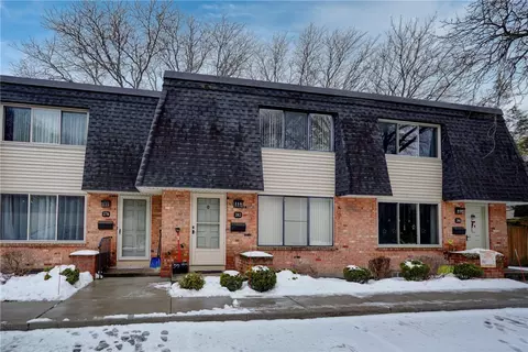 282 Penn Ln, Rochester, NY 14625