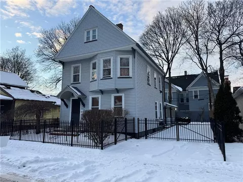 524 Caroline St, Rochester, NY 14620